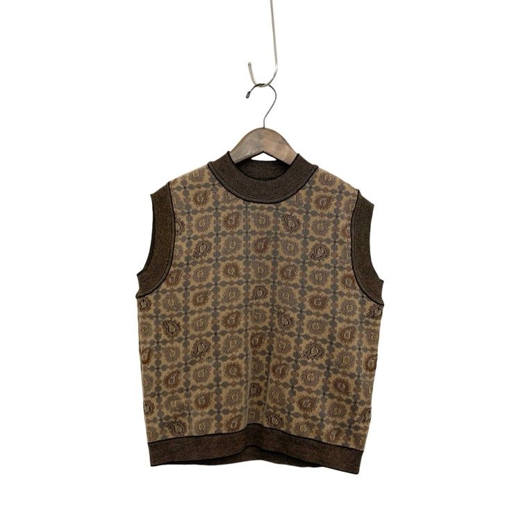 Mame Kurogouchi マメクロゴウチ Paisley Jacquard Knitted Vest