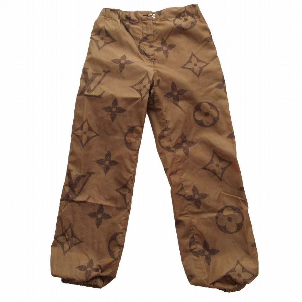 LOUIS VUITTON ルイヴィトン ジャイアントモノグラム ナイロン