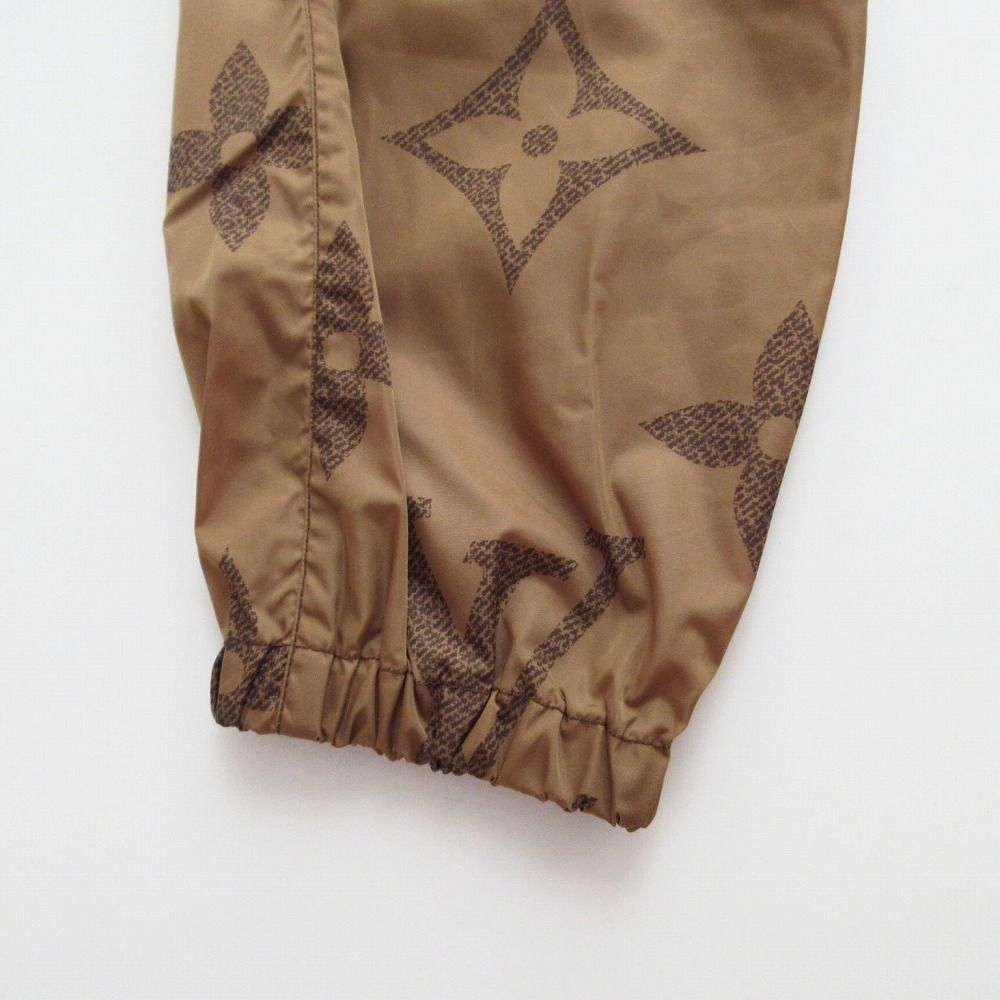 LOUIS VUITTON ルイヴィトン ジャイアントモノグラム ナイロン