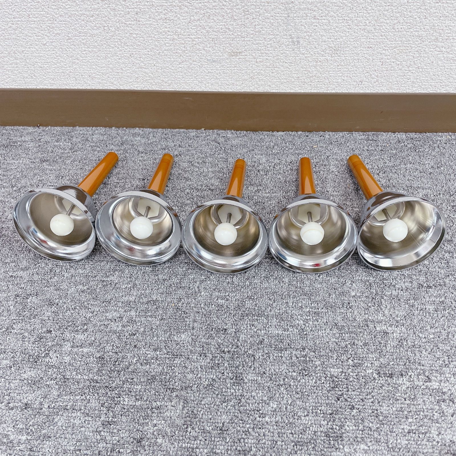 ウチダ ハンドベル 23音 シルバー - メルカリ