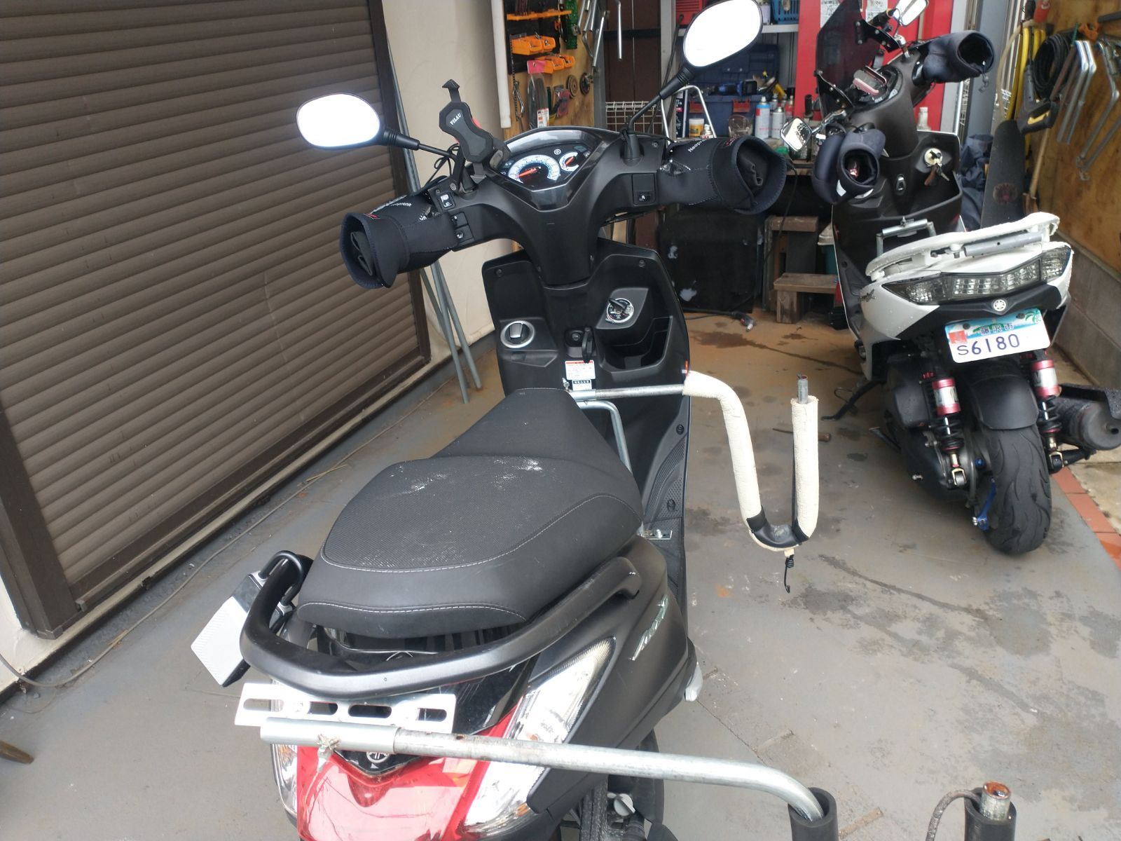 原付二種・125ccスクーター対応 サーフボードキャリア【フロント＋リア