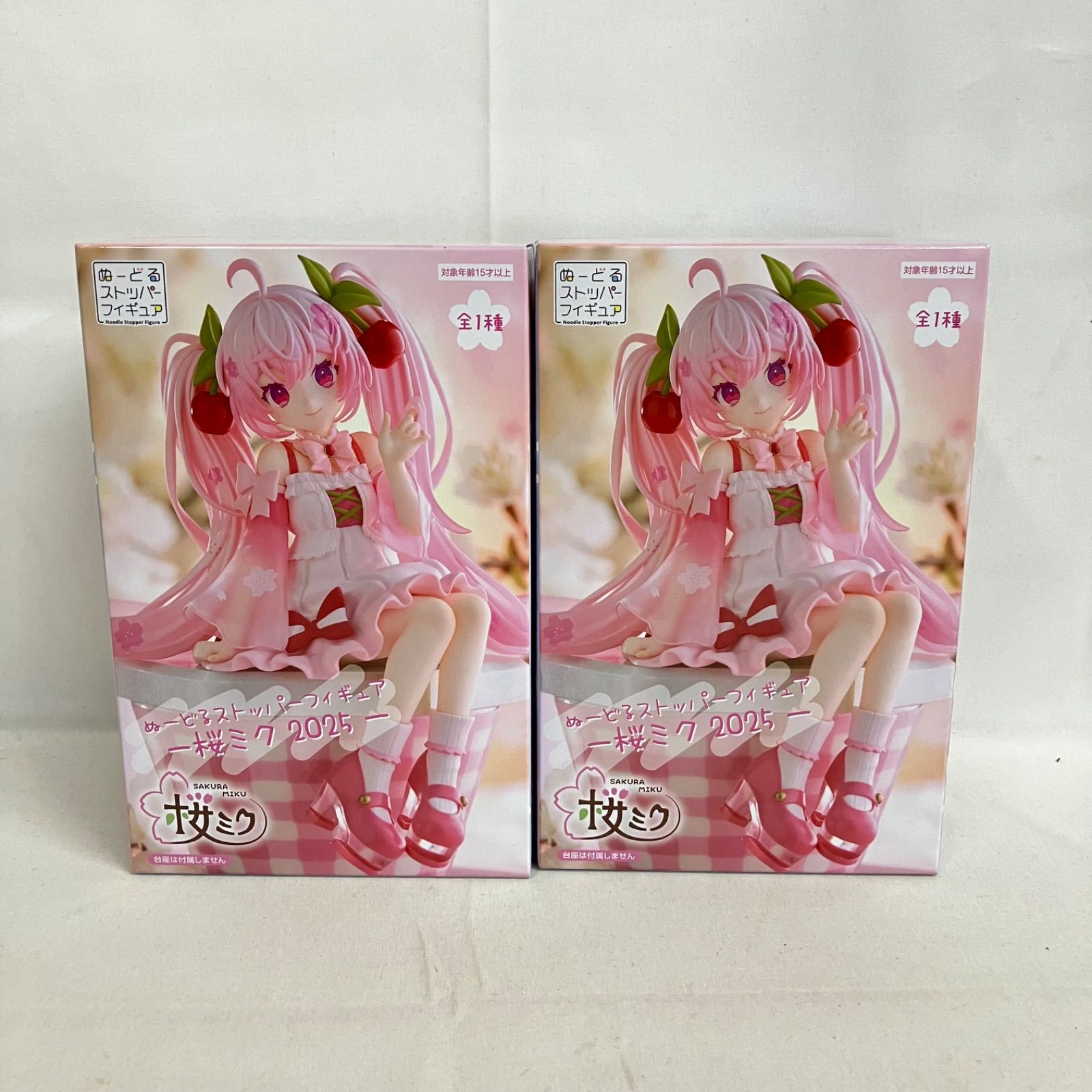 スクウェア　グッズ　関連商品　未開封品　まとめ売り カードキャプターさくら」と「水曜日のアリス」が初のコラボ