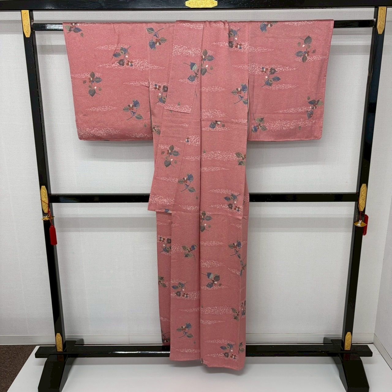 小紋 正絹 飛び柄 美しい染めの花 袷 着物 MK-2983 - メルカリ