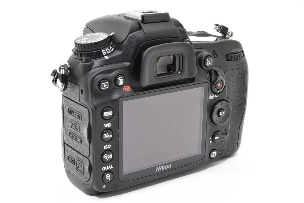 ★使用頻度少なめ！ショット数4,987回★ 美品 Nikon D7000 ボディ ☆使用頻度少なめ！ショット数4,987回☆ 美品 Nikon D7000 ボディ