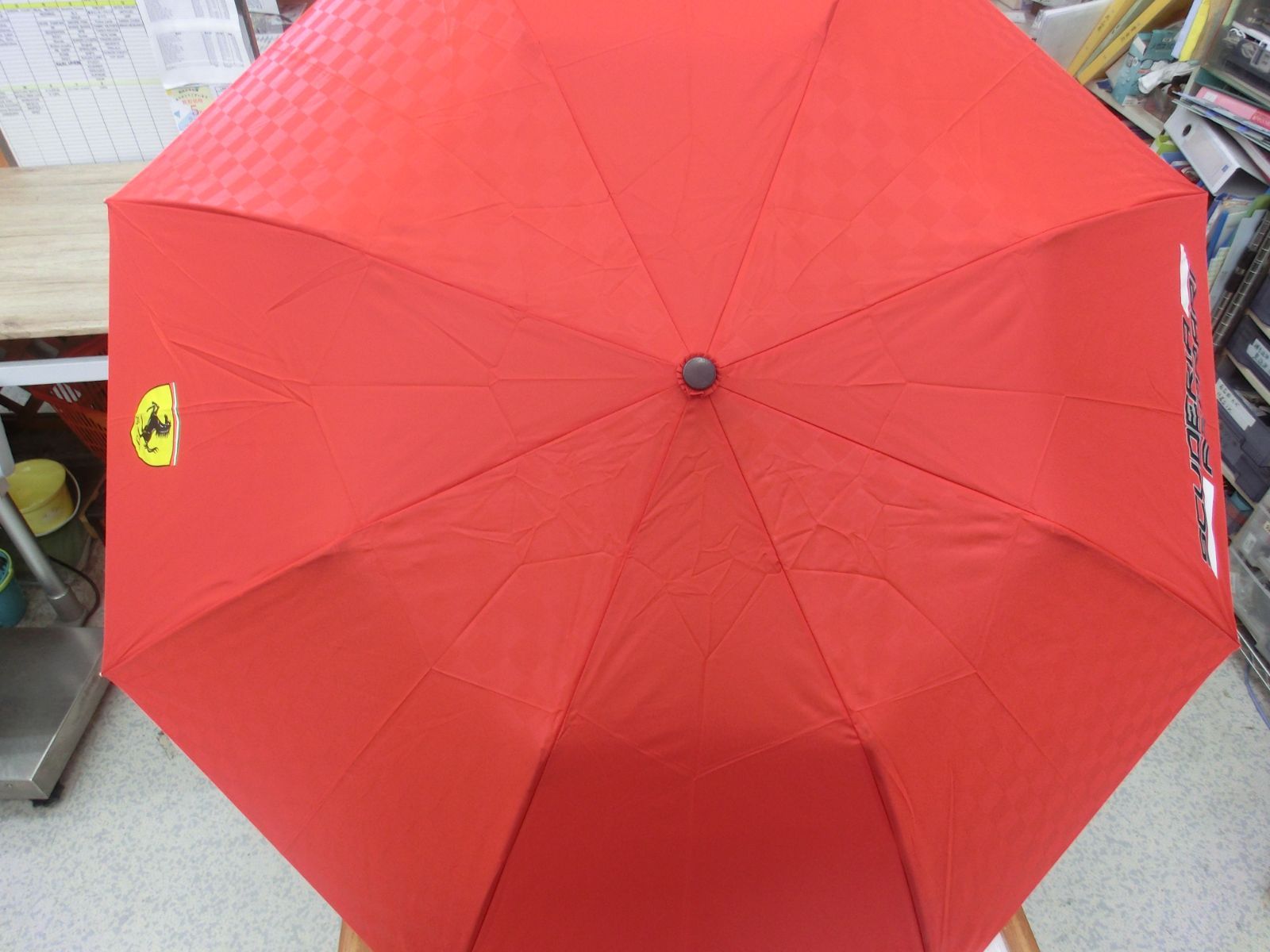 フェラーリ　Ferrari　傘　大型　アンブレラ　パラソル　公式　激レア　未使用 フェラーリFerrari傘大型アンブレラパラソル公式激レア未使用