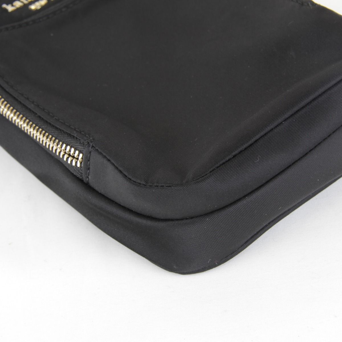 極美品『タグ付き』Kate Spade【ケイトスペード】 スマホショルダー