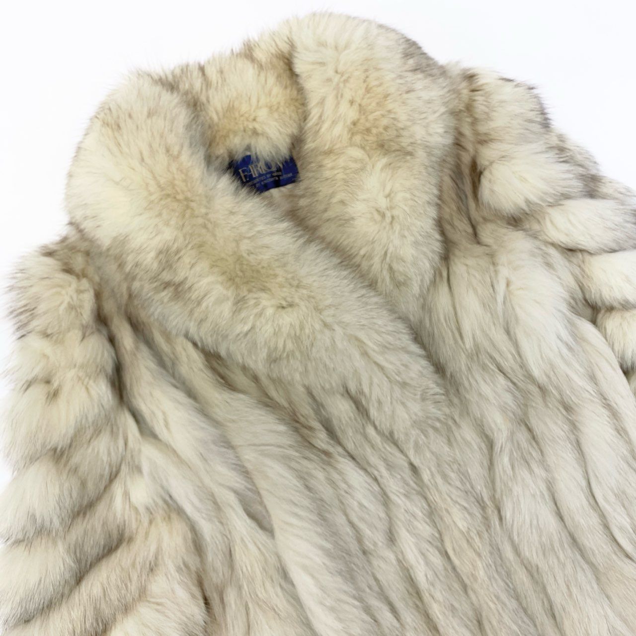 84a14 ブルーフォックス フォックスコート 毛皮コート 袖斜め段 9