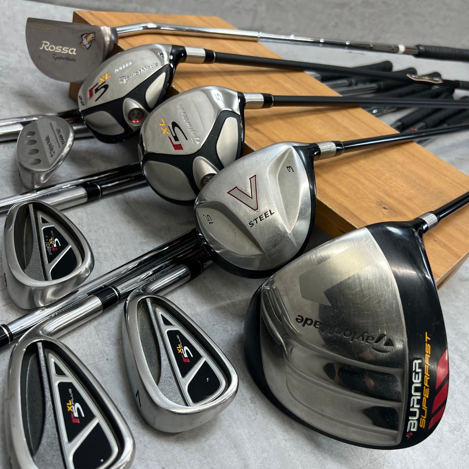 テーラーメイド メンズゴルフ クラブセット 13本 右利き用 TaylorMade