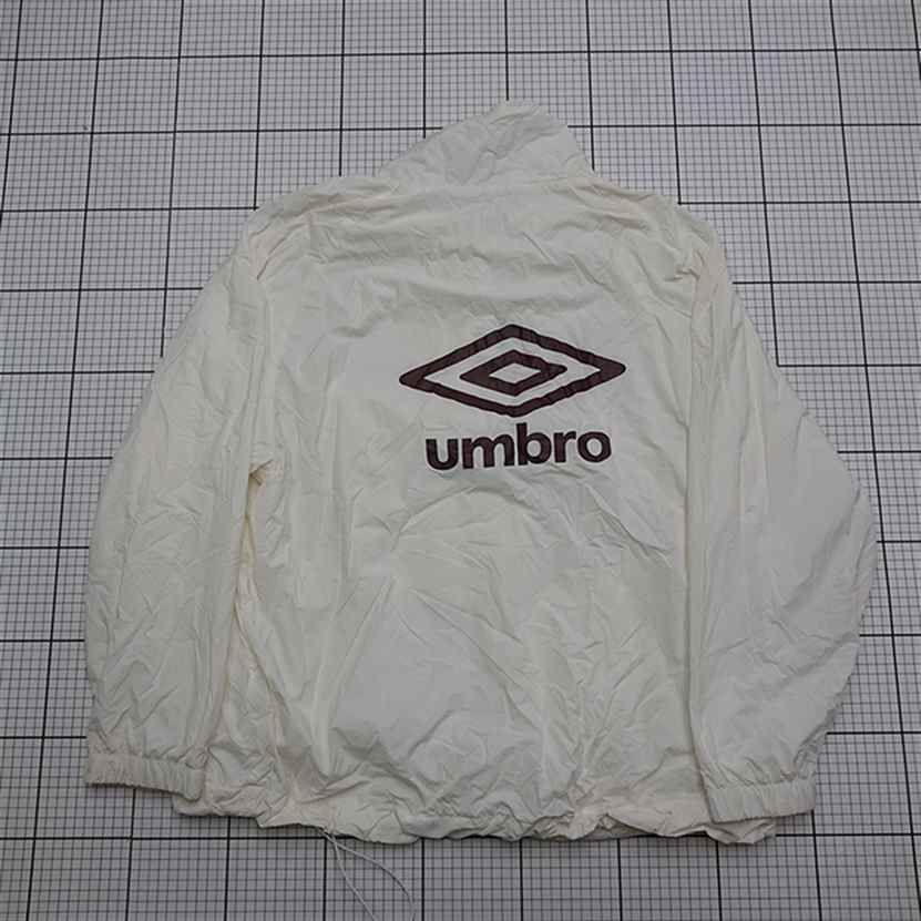 ⊇ アンブロ umbro UM7000 ZTH-2309 フットボールマン ナイロンジャケット メンズ XL ホワイト系 E  【1512020026971】