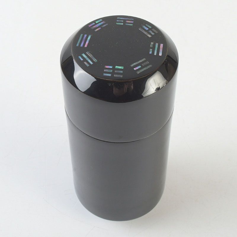茶道具　山中塗　清水祐斎作　螺鈿装飾　八卦莨入　煙草入　共箱　V　5795 茶道具 山中塗 清水祐斎作 螺鈿装飾 八卦莨入 煙草入 共箱