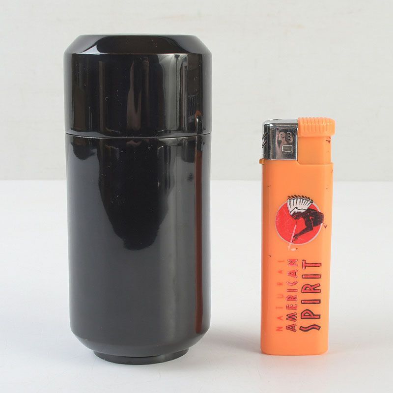 茶道具　漆塗　独楽　莨入　煙草入　時代箱付　V　8240 茶道具 山中塗 清水祐斎作 螺鈿装飾 八卦莨入 煙草入 共箱 V S602