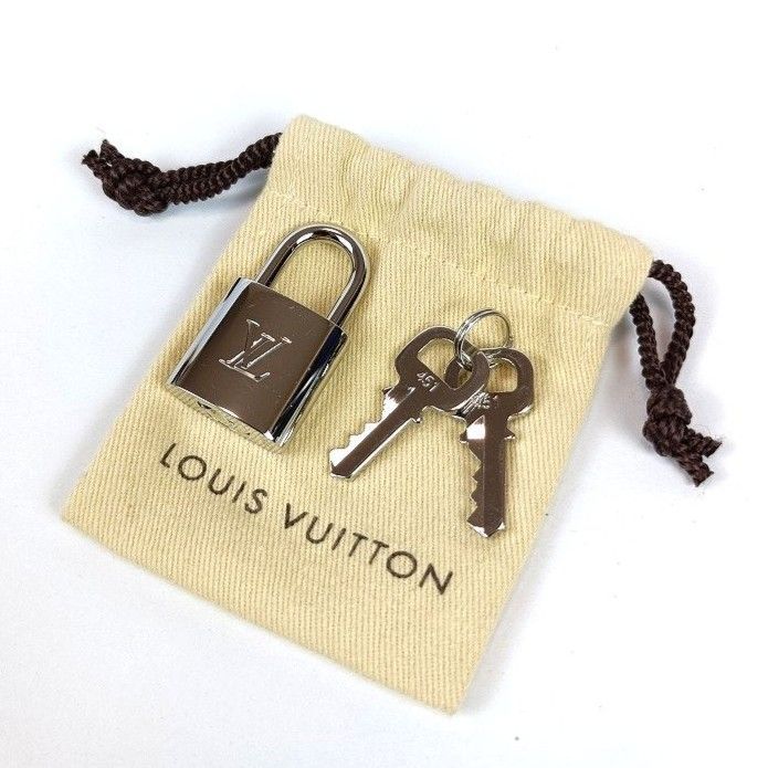 美品 LOUIS VUITTON ルイヴィトン パドロック 南京錠 カデナ 鍵