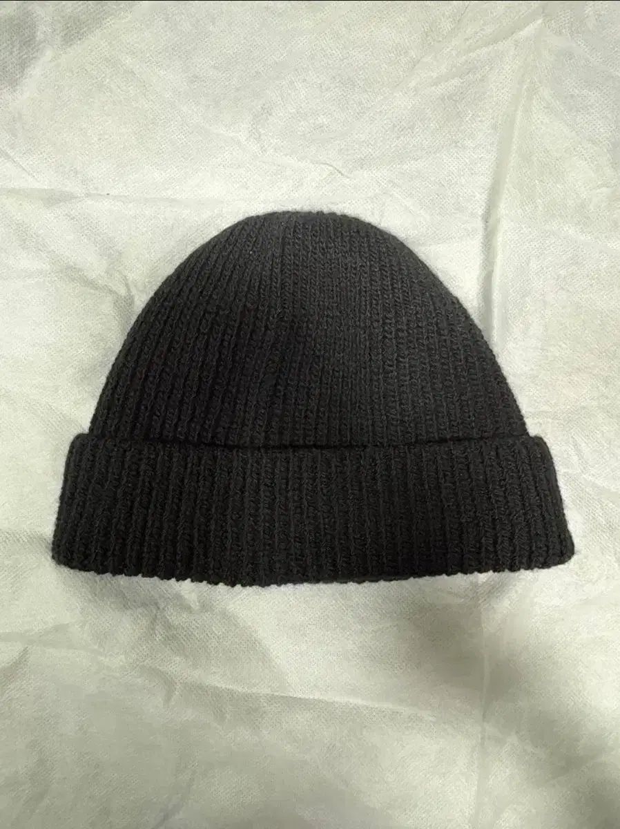 PRADA ブラック カシミア ビーニー - メルカリ