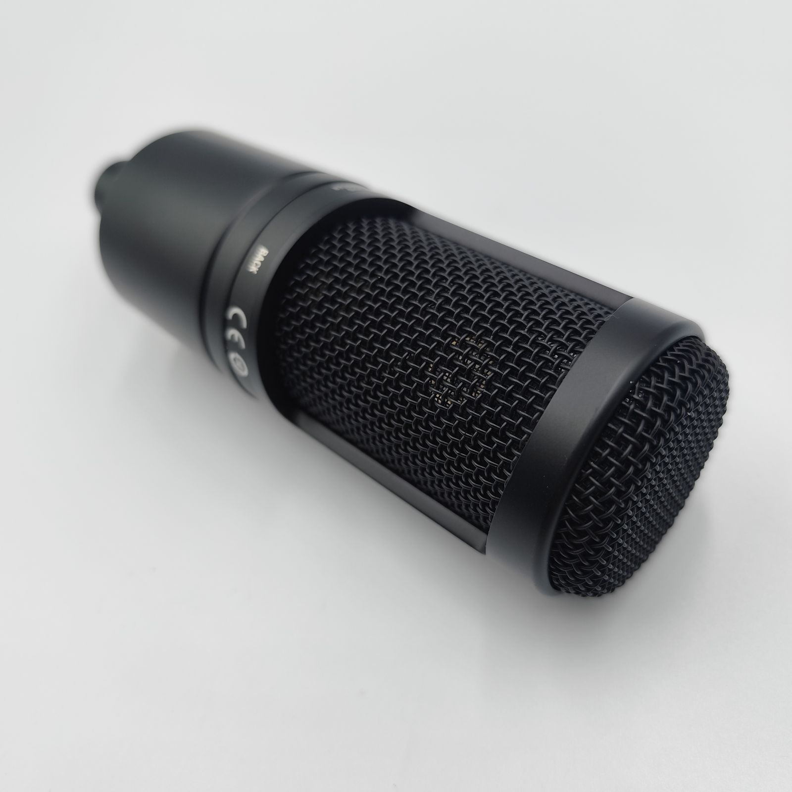 管理番号2048】オーディオテクニカ AT2020 コンデンサーマイク XLR