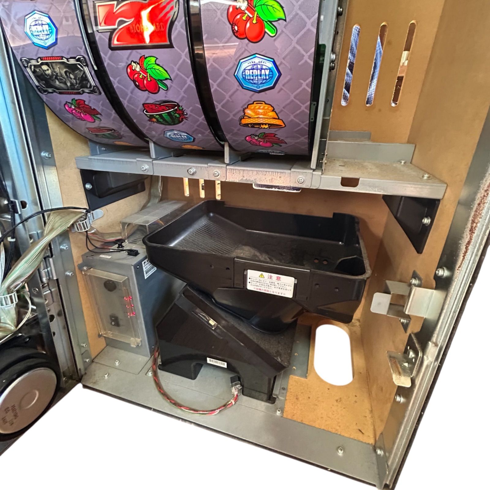関東送料無料】スロット バイオハザード5Z コイン不要機 - メルカリ