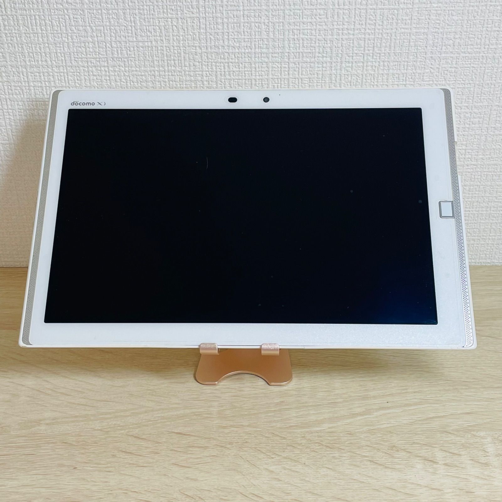 Fujitsu Arrows Tab F-03G｜64GB｜docomo｜動作品 - メルカリ