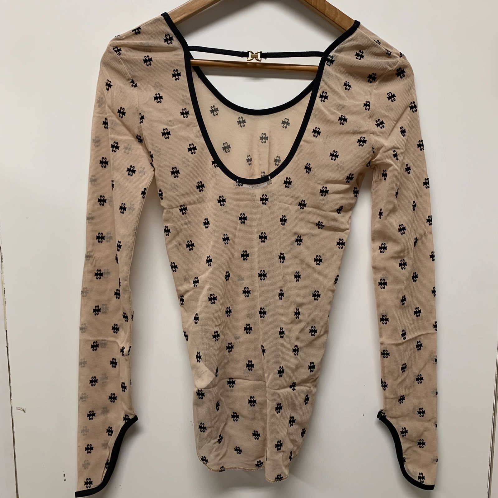 むつ75-011401]SORIN SWAN LAKE U-NECK TOP[中古][レディース] - メルカリ