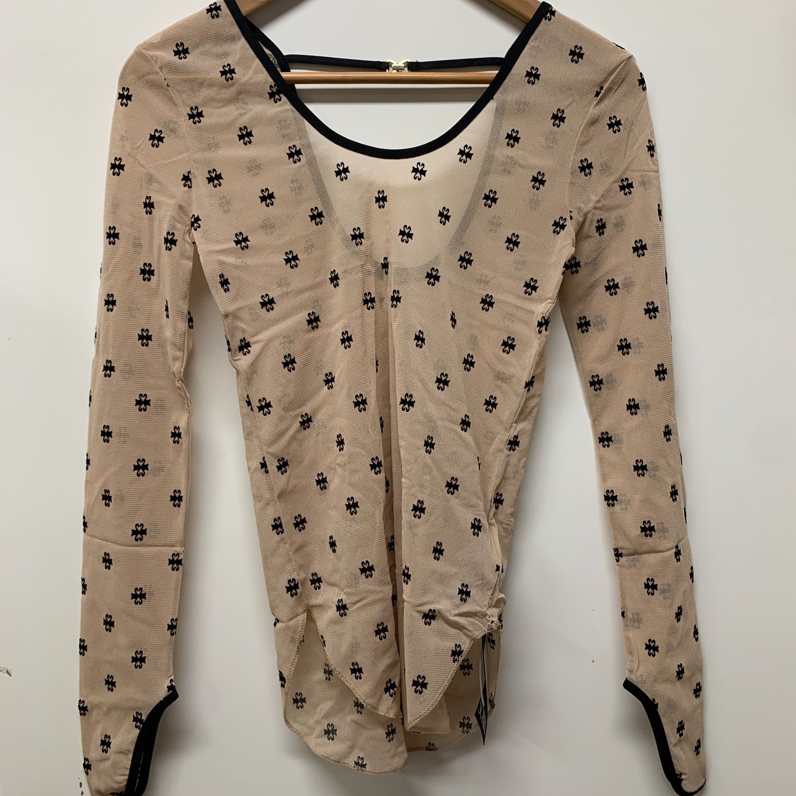 むつ75-011401]SORIN SWAN LAKE U-NECK TOP[中古][レディース] - メルカリ