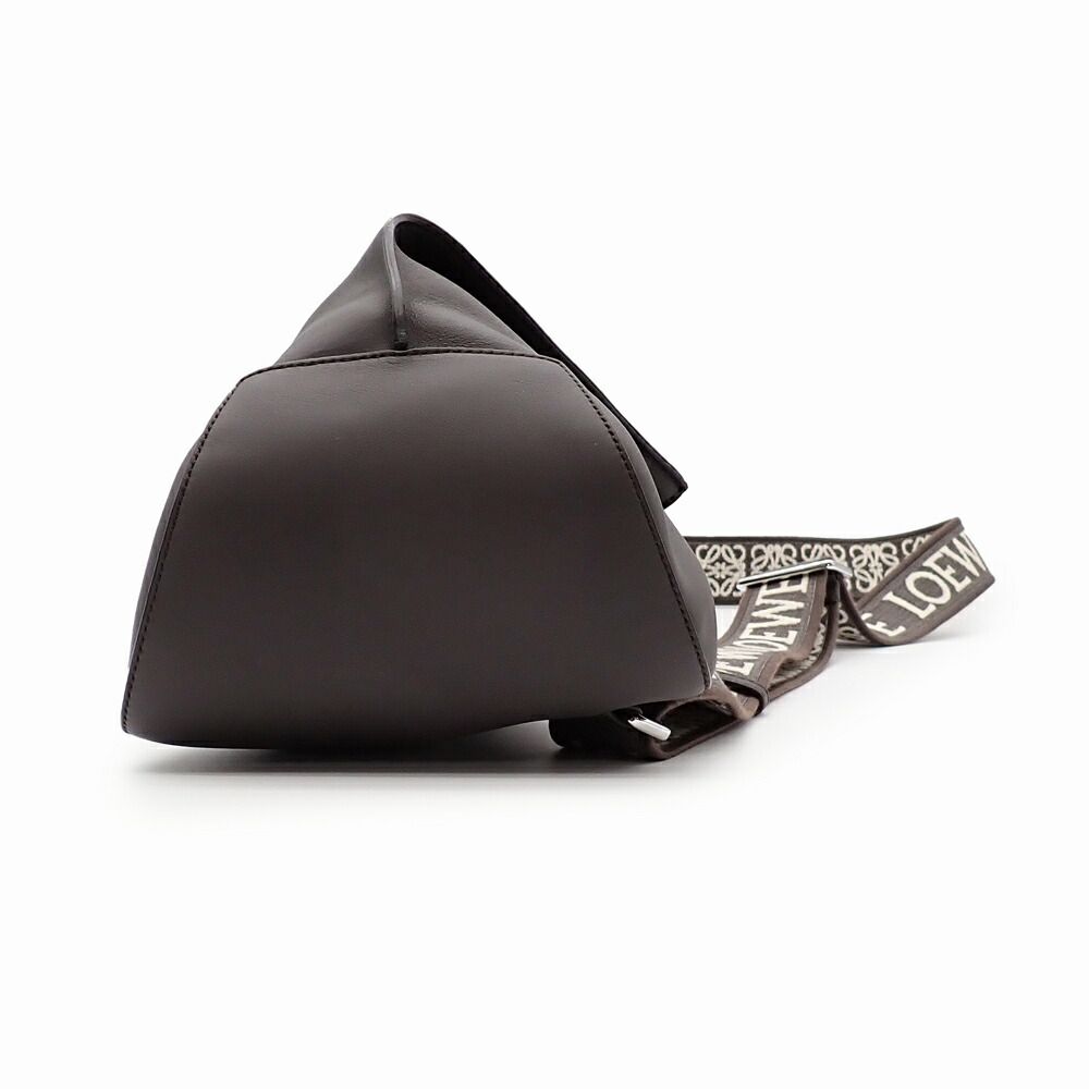 未使用品 LOEWE ロエベ アントン スリング クロスボディバッグ
