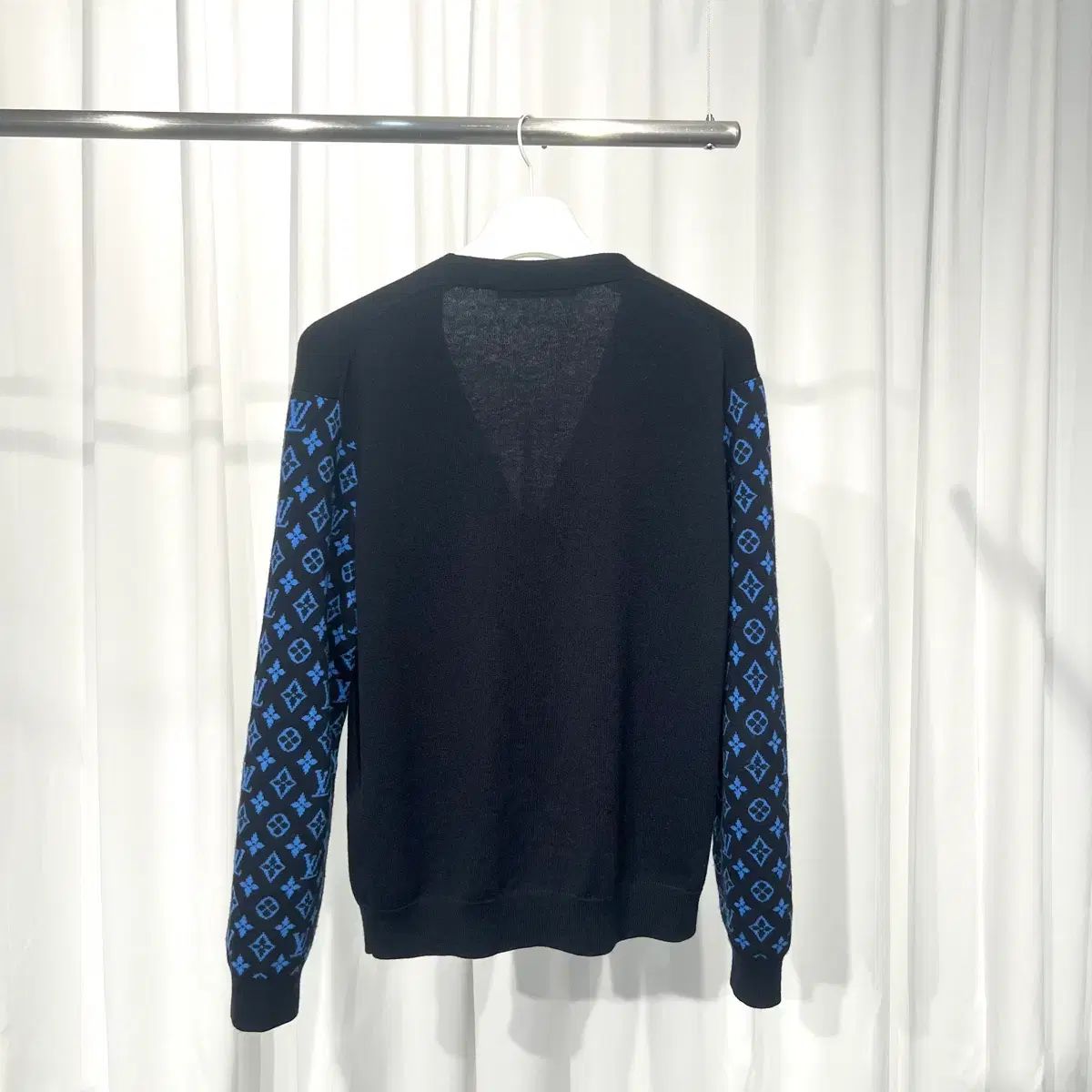 LOUIS VUITTON カシミアカーディガン ブラック 2024年 春夏 LOUIS