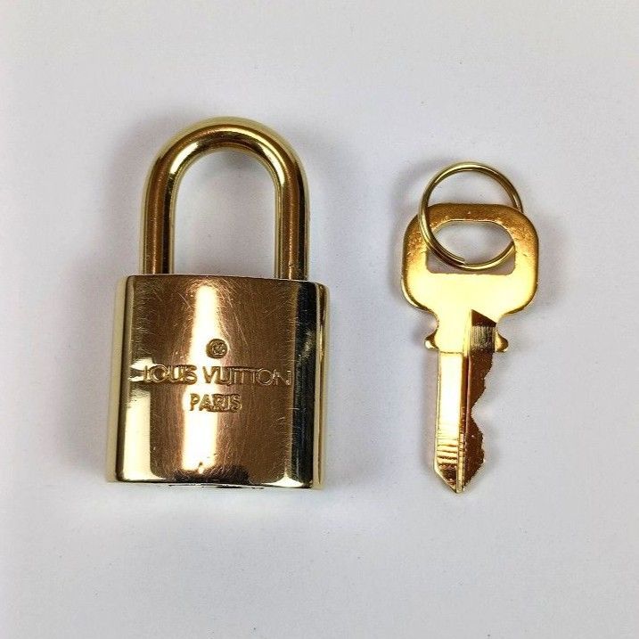 LOUIS VUITTON ルイヴィトン パドロック 南京錠 カデナ 鍵 ゴールド No