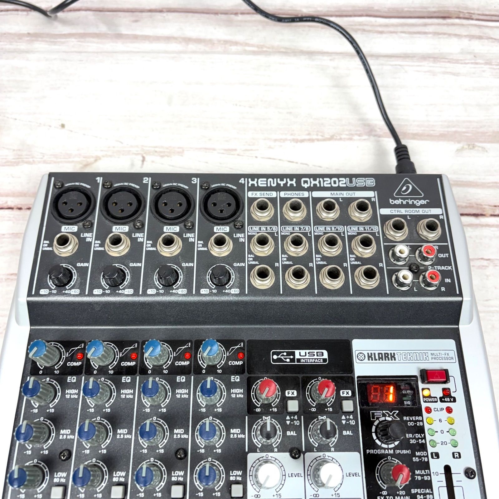 BEHRINGER XENYX QX1202USB ベリンガー インターフェイス エフェクト