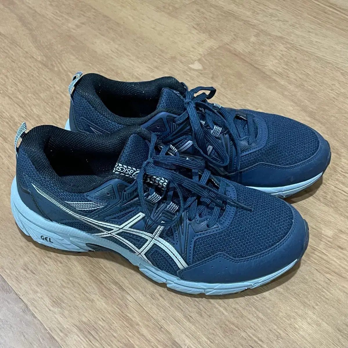 アシックス ゲル ベンチャー 8 トレイル ランニングシューズ 270