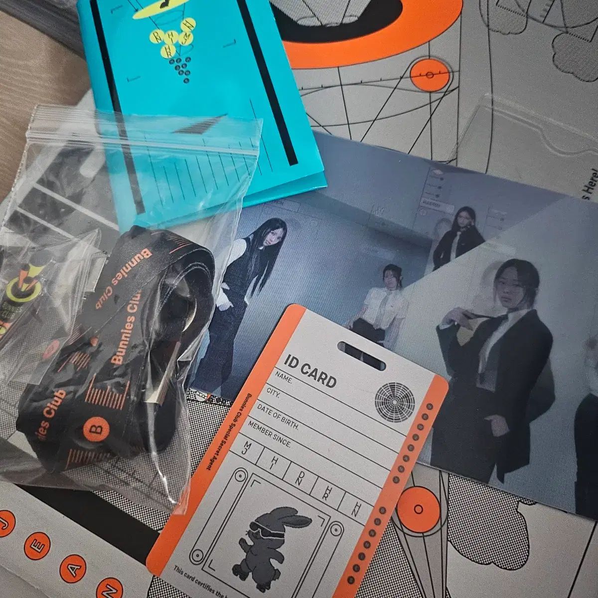 NewJeans ニュージーンズ