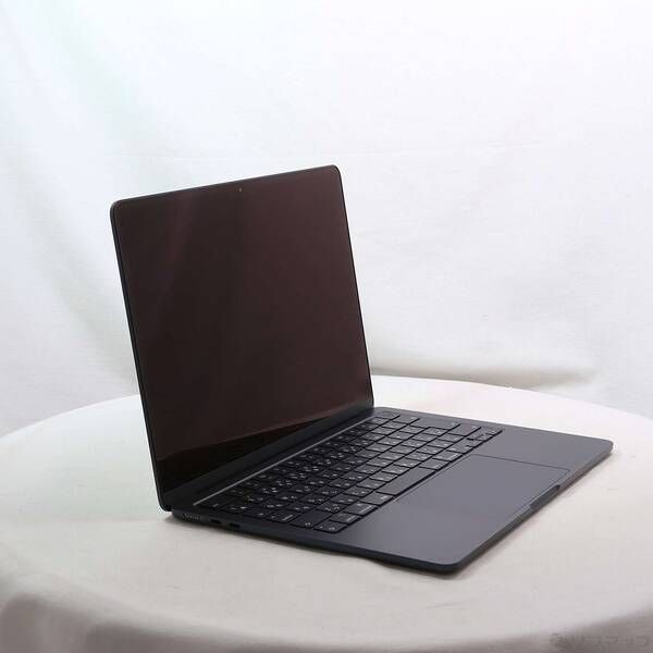 中古品〕 MacBook Air 13.6-inch Mid-2022 MLY33J／A Apple M2 8コア