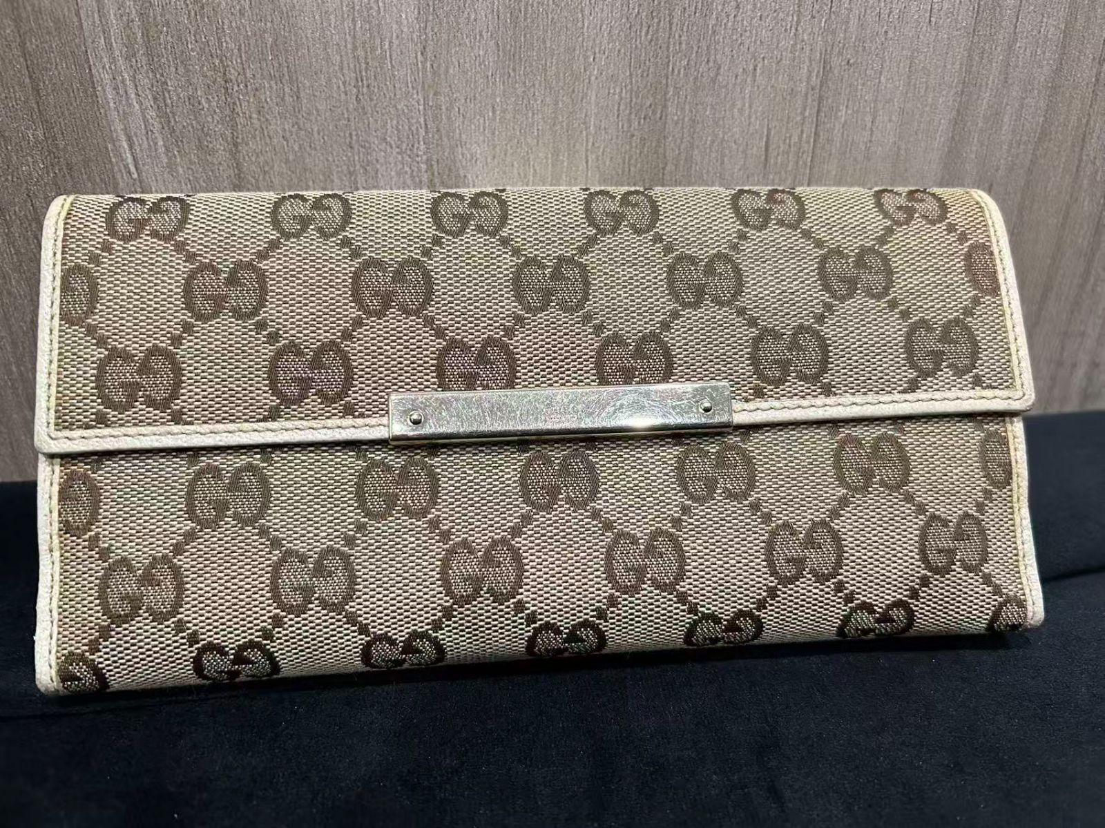 グッチ□Wホック 二つ折り長財布 GGキャンバス ロング ウォレット