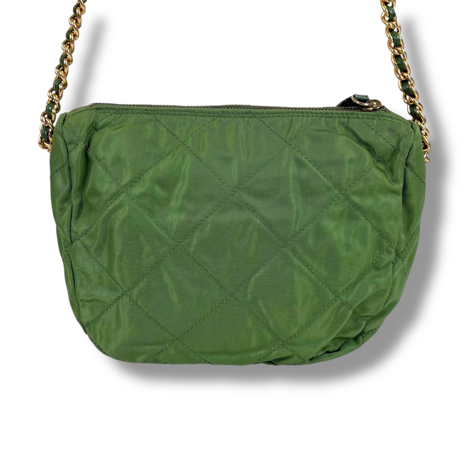 プラダ PRADA キルティング チェーンショルダーバッグ トライアングル