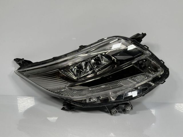 ノア ZRR80W ZWR80W 後期 純正 右ヘッドライト 右ライト LED ノア ZRR80W ZWR80W 後期 純正 右ヘッドライト 右ライト LED