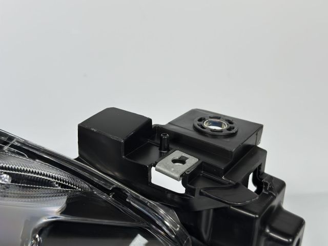 マツダ2 MAZDA2 DJ5FS DJ5AS DJLFS 純正 右ヘッドライト LED ALH付