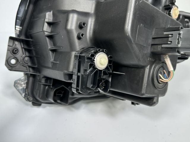 極美品/破損キズなし クロスビー MN71S 純正 右ヘッドライト 右ライト