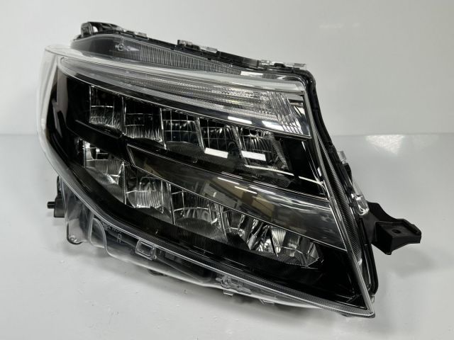 美品/破損キズなし ルーミー カスタム M900A M910A 後期 純正 右ヘッド