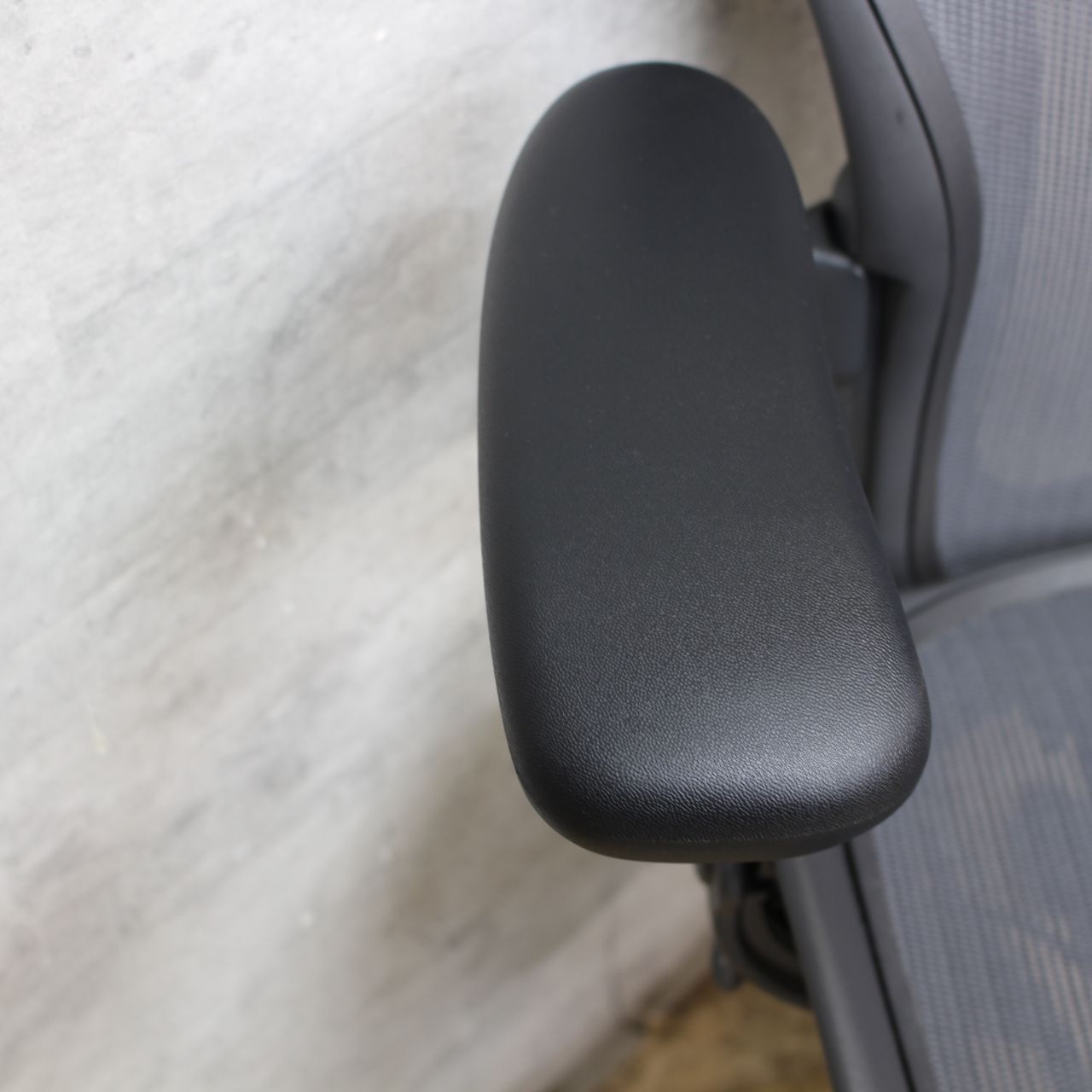 ハーマンミラー アーロンチェア