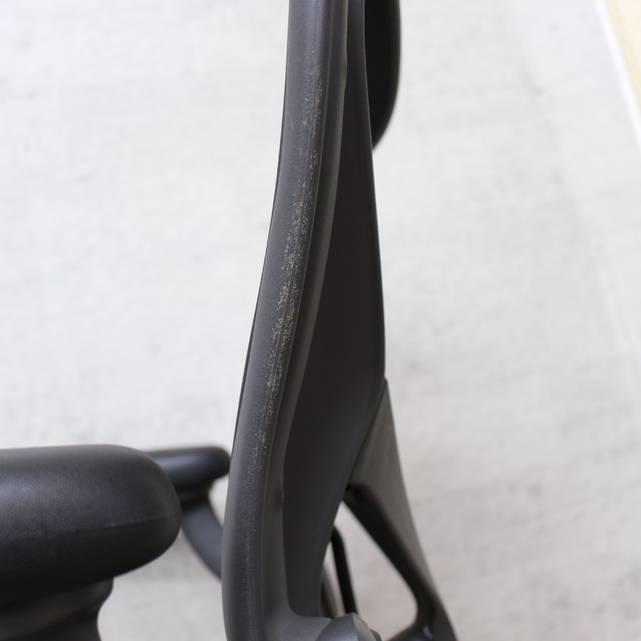 アーロンチェア