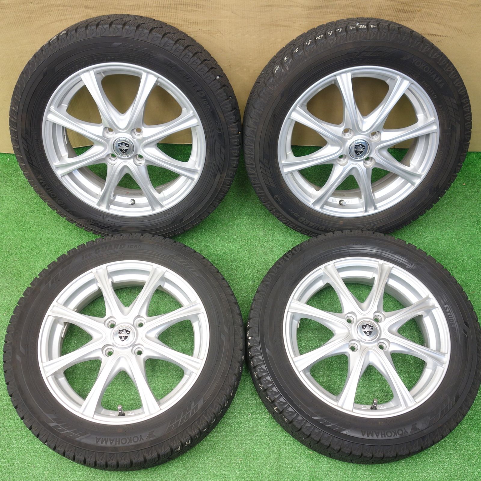 バリ溝！キレイ！9分☆スタッドレス 165/65R15 ヨコハマ アイスガード 
