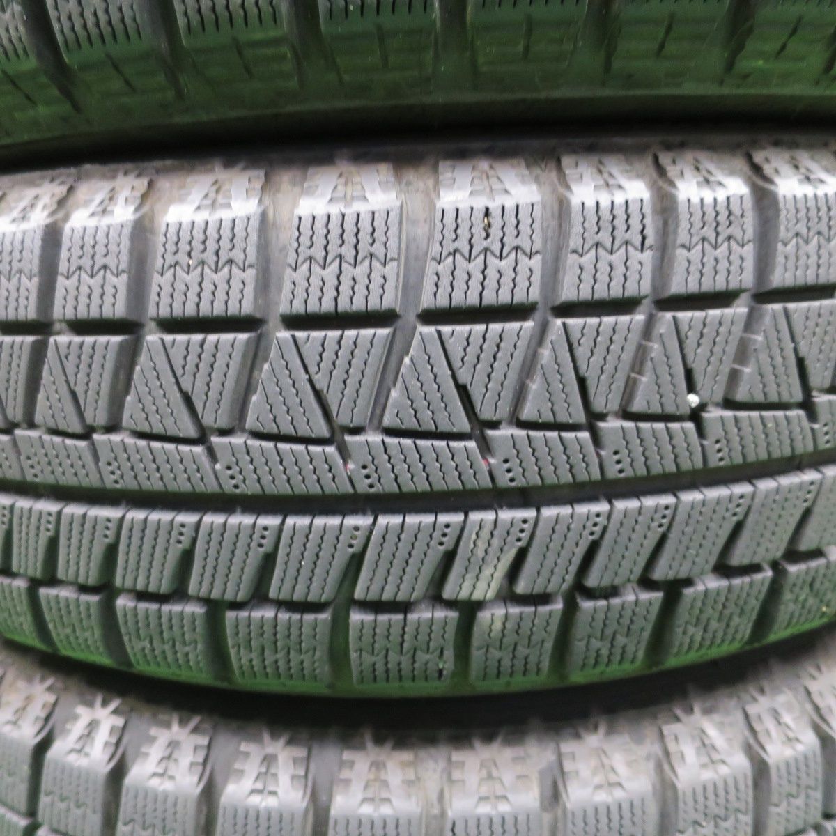 バリ溝！22年！キレイ！8.5分☆スタッドレス 155/65R14 ブリヂストン