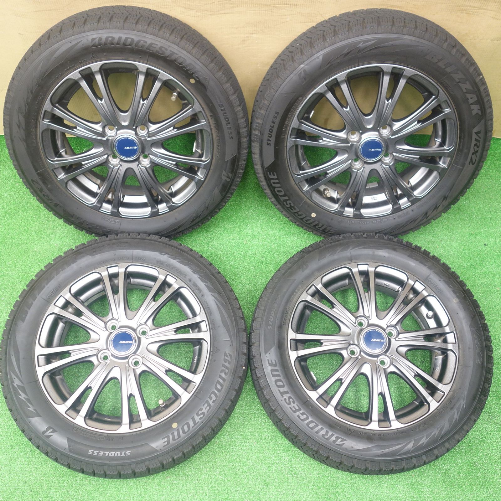 キレイ！22年☆スタッドレス 155/65R14 ブリヂストン ブリザック VRX2 