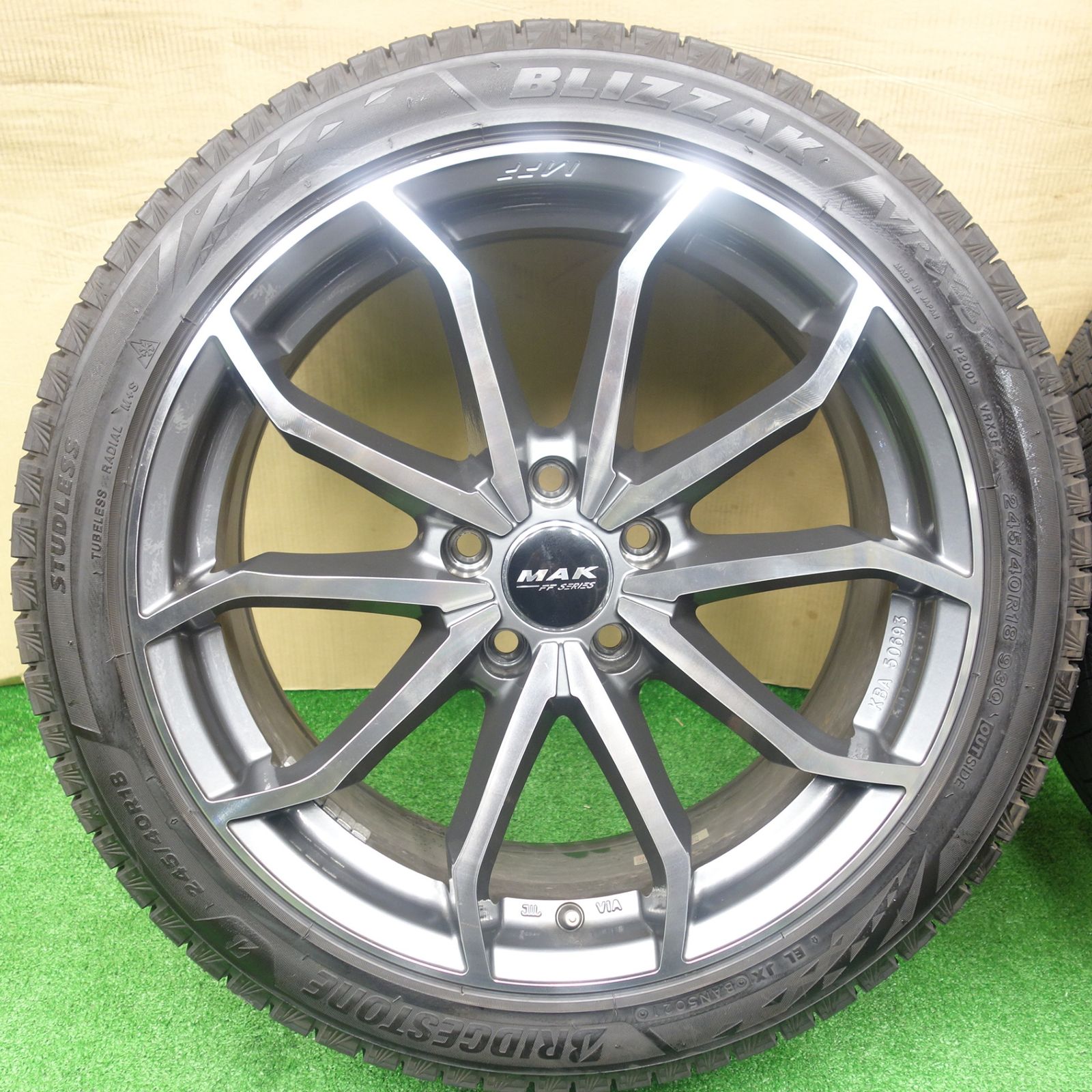 バリ溝!キレイ!9.5分☆アウディ 等 MAK LOWE FF MFF 245/40R18 バリ溝!キレイ!9.5分☆アウディ 等 MAK LOWE FF MFF 245/40R18