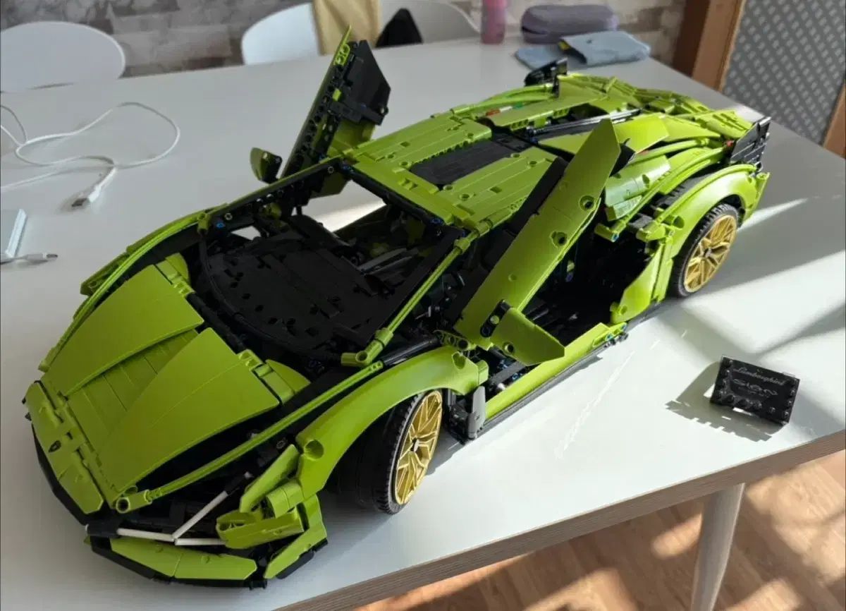 LEGO ランボルギーニ シアン FKP 37