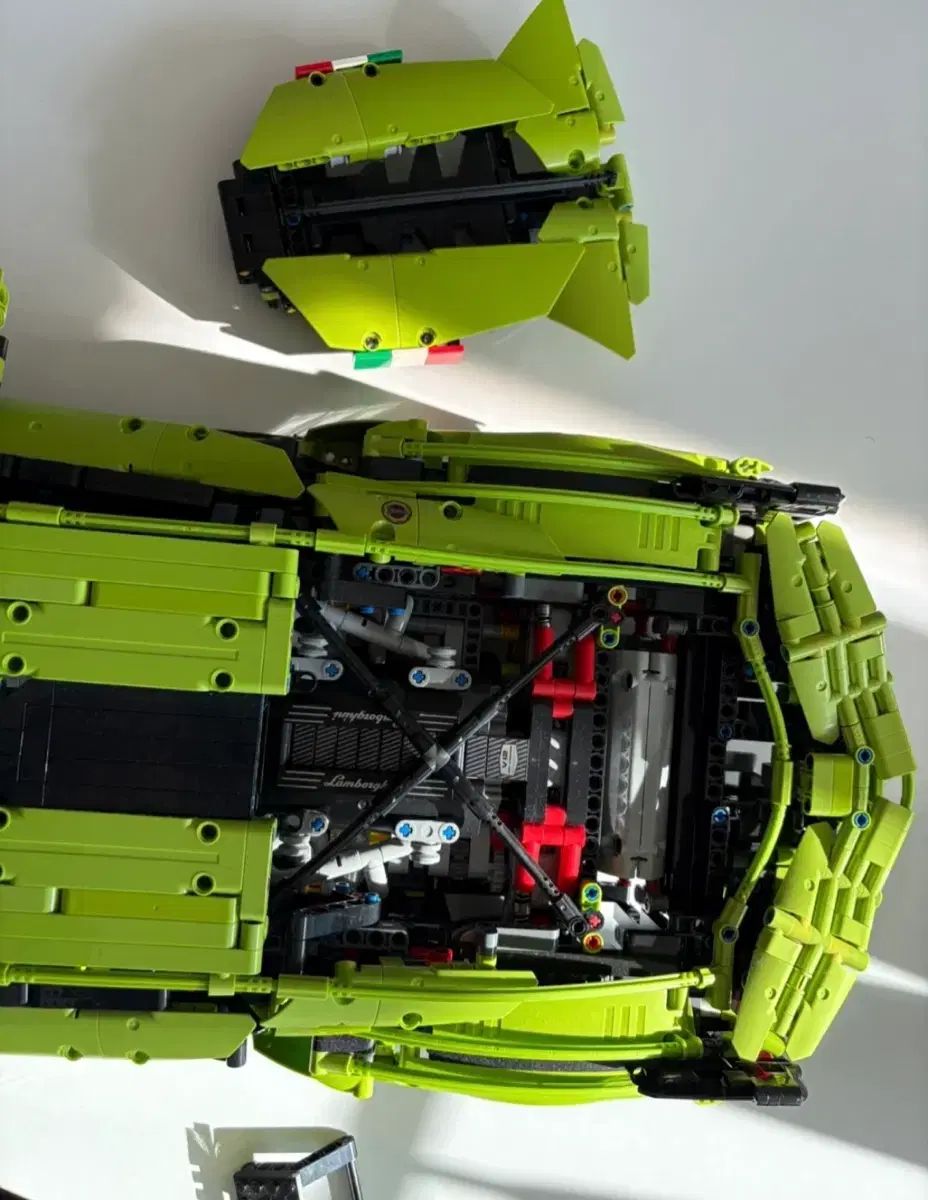 LEGO ランボルギーニ シアン FKP 37