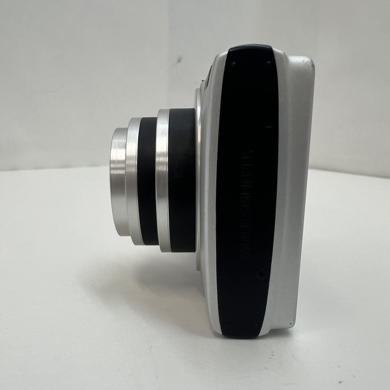 5-000066】 Canon IXY 420F キャノン イクシ デジカメ 美品 - メルカリ