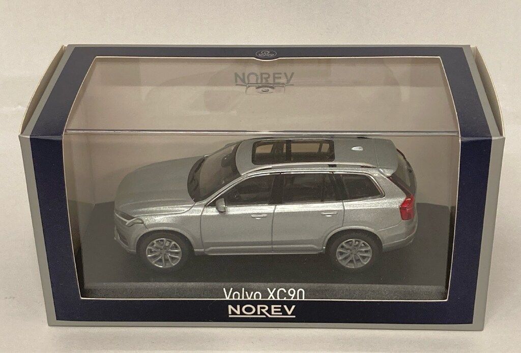 NOREV 1/43 ボルボ XC90 2015 エレクトリックシルバー - メルカリ