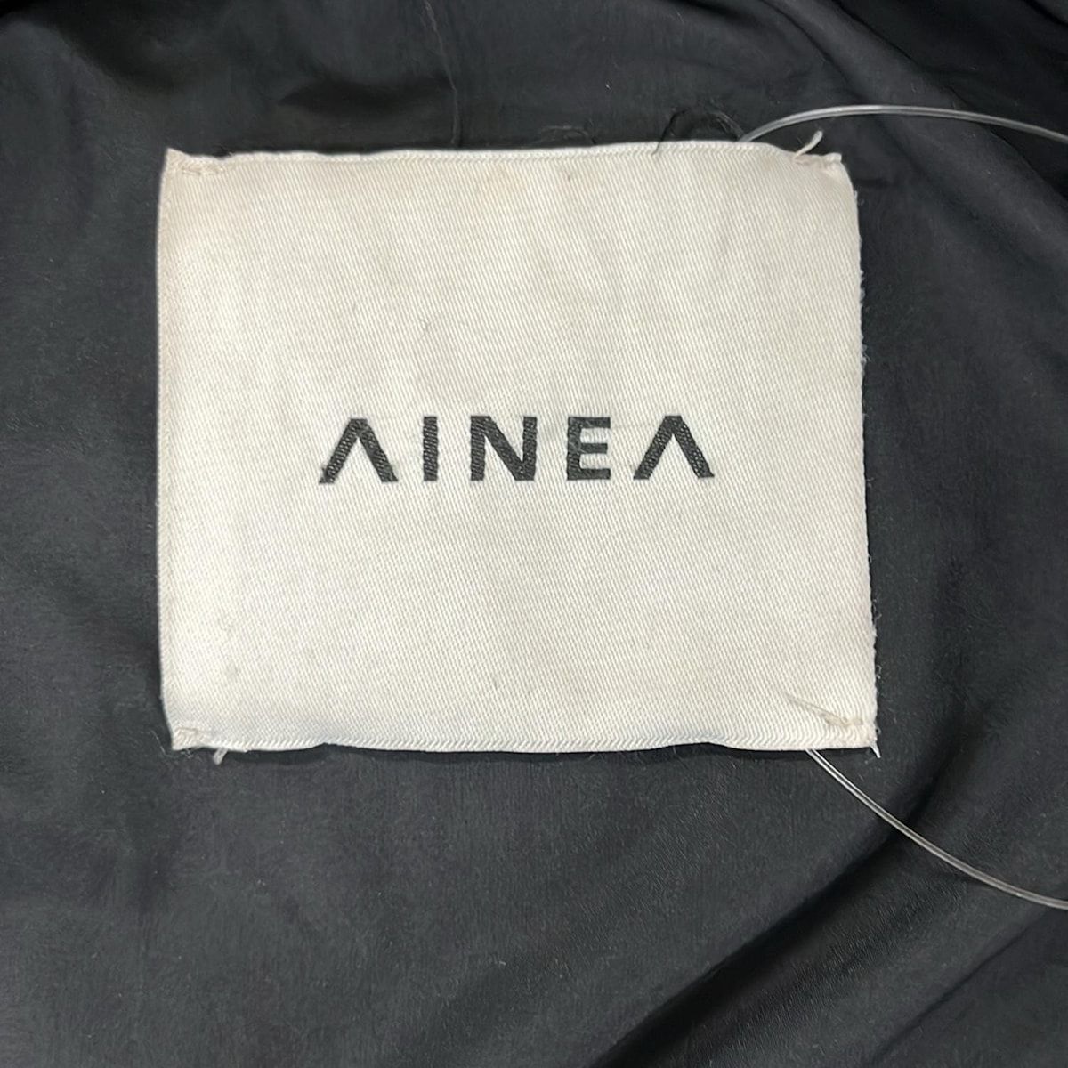 AINEA(アイネア) コート サイズ40 M レディース美品 - アイボリー×黒  