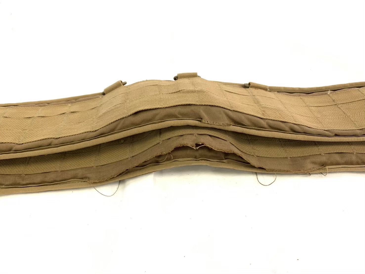 【米軍放出品】USMC ベルト MサイズSUB BELT コヨーテブラウン USMC Padded Sub Belt w/ Suspenders, Coyote Brown - Venture Surplus
