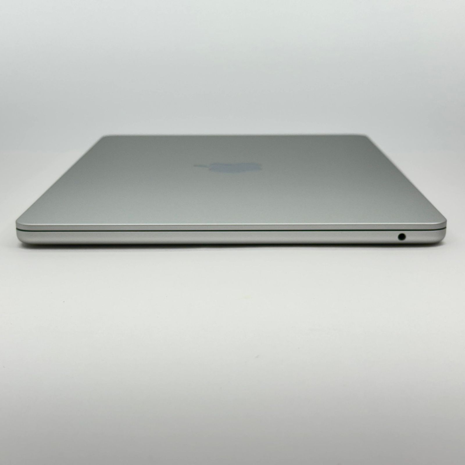 美品 Apple MacBook Air MXCT3J/A M3 2024 16GB SSD 512GB シルバー