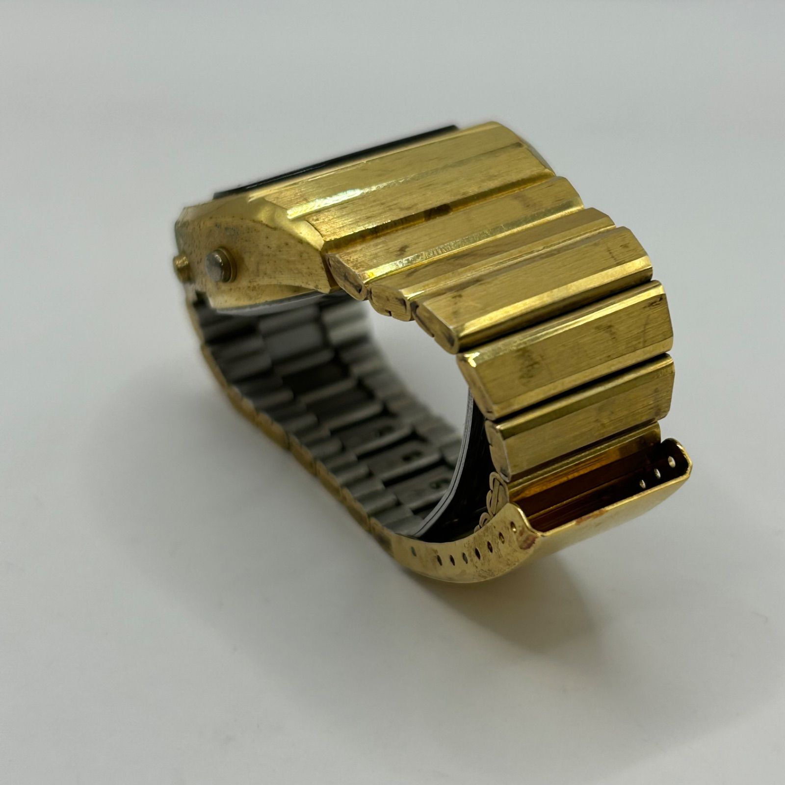 FOSSIL フォッシル 2002 JR-7789 デジタル時計 ゴールド - メルカリ