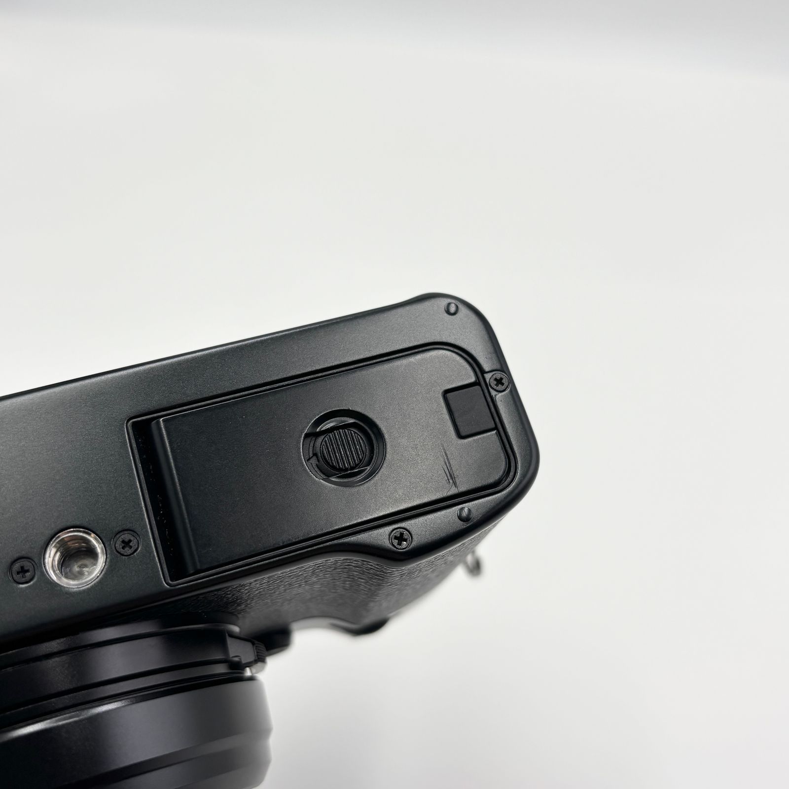 FUJIFILM X100VI ブラック シャッター回数約2,300枚 付属品完備【C5772